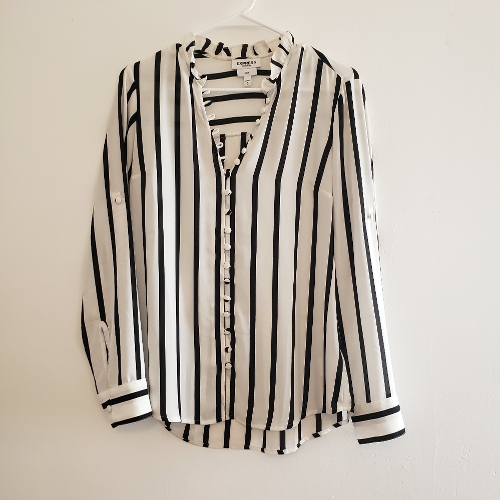 Express Women's Black and White Portofino Button up Shirt, Medium